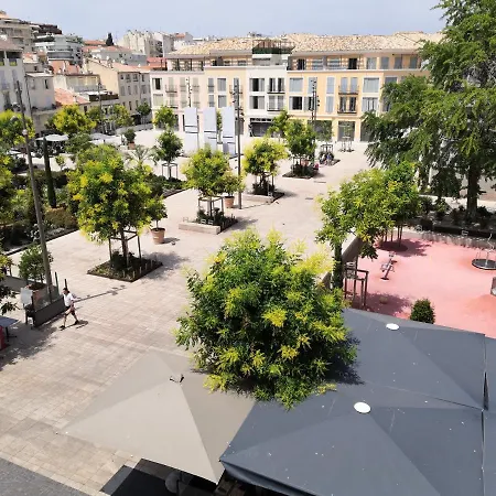 Apartment Spacieux Vieil Climatise 5 Minutes Plages Antibes
