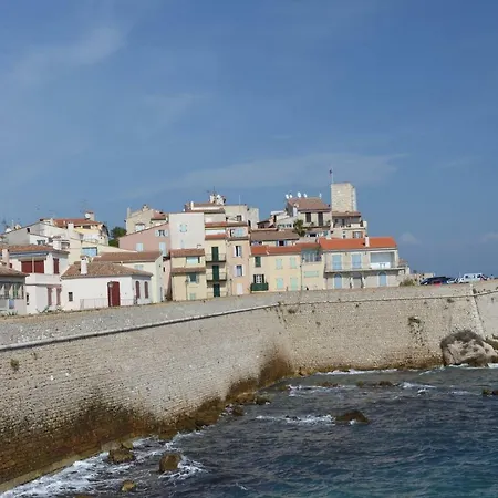 Διαμέρισμα Spacieux Vieil Climatise 5 Minutes Plages *