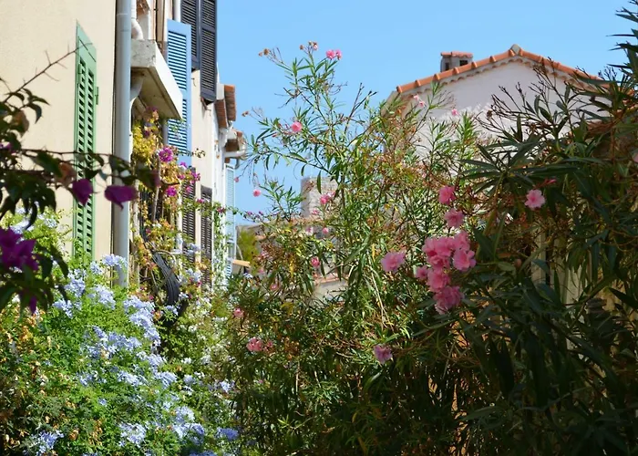 Appartement Spacieux Vieil Climatisé 5 Minutes Plages
